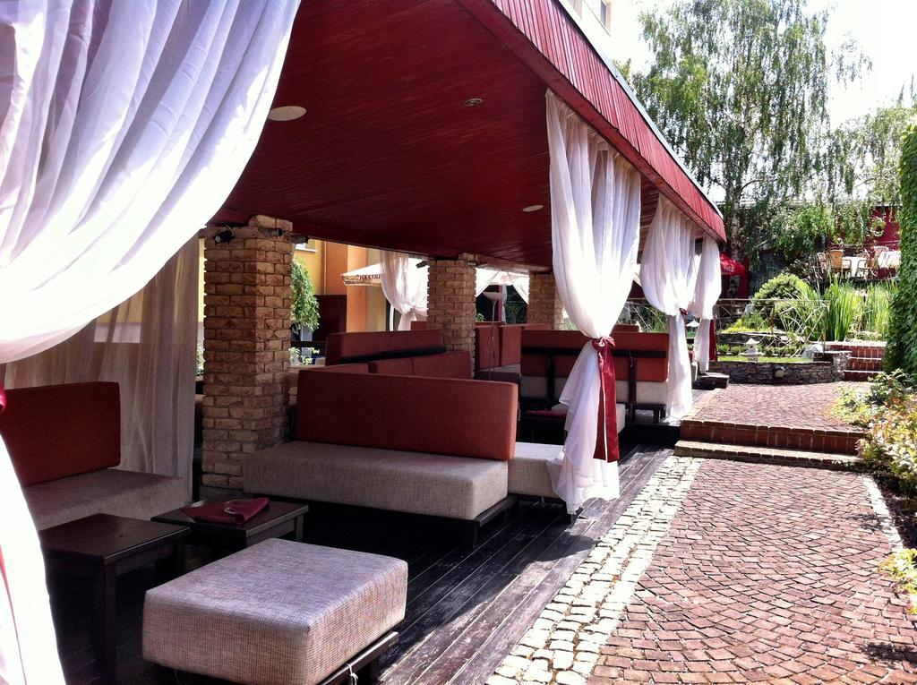 Hotel Therma Dunajská Streda Extérieur photo