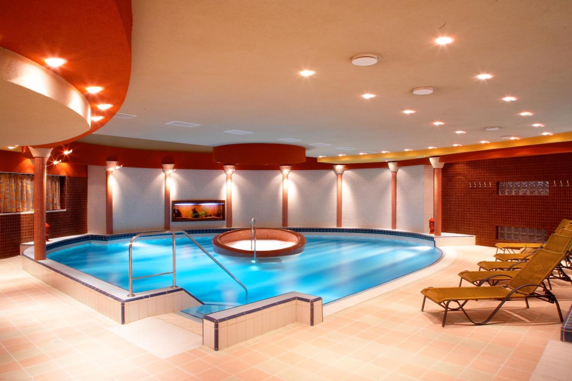 Hotel Therma Dunajská Streda Extérieur photo