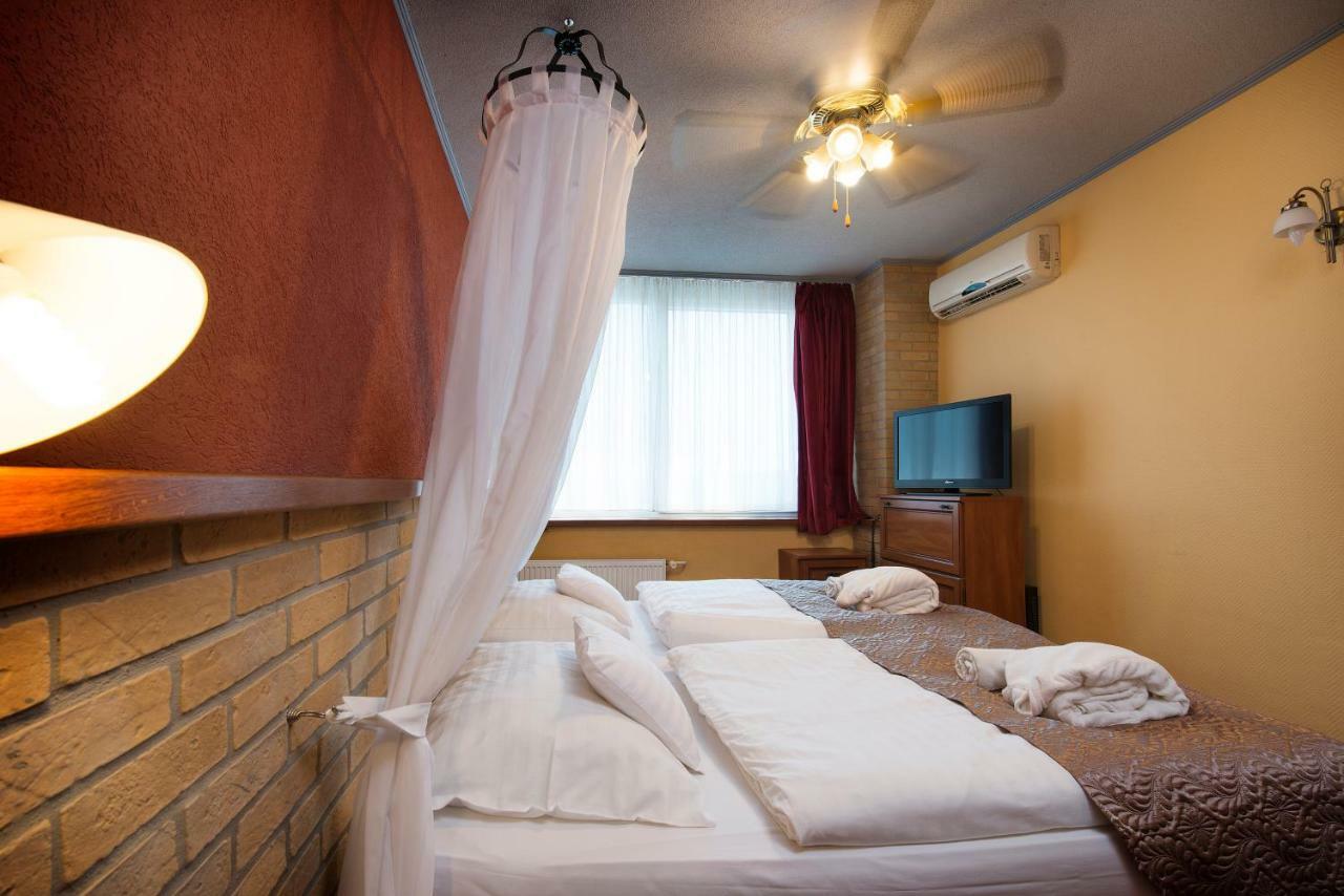 Hotel Therma Dunajská Streda Extérieur photo